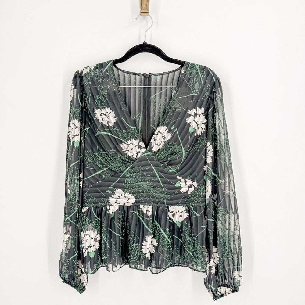 BCBGMaxAzria Green and White Peplum Pleated Blouse